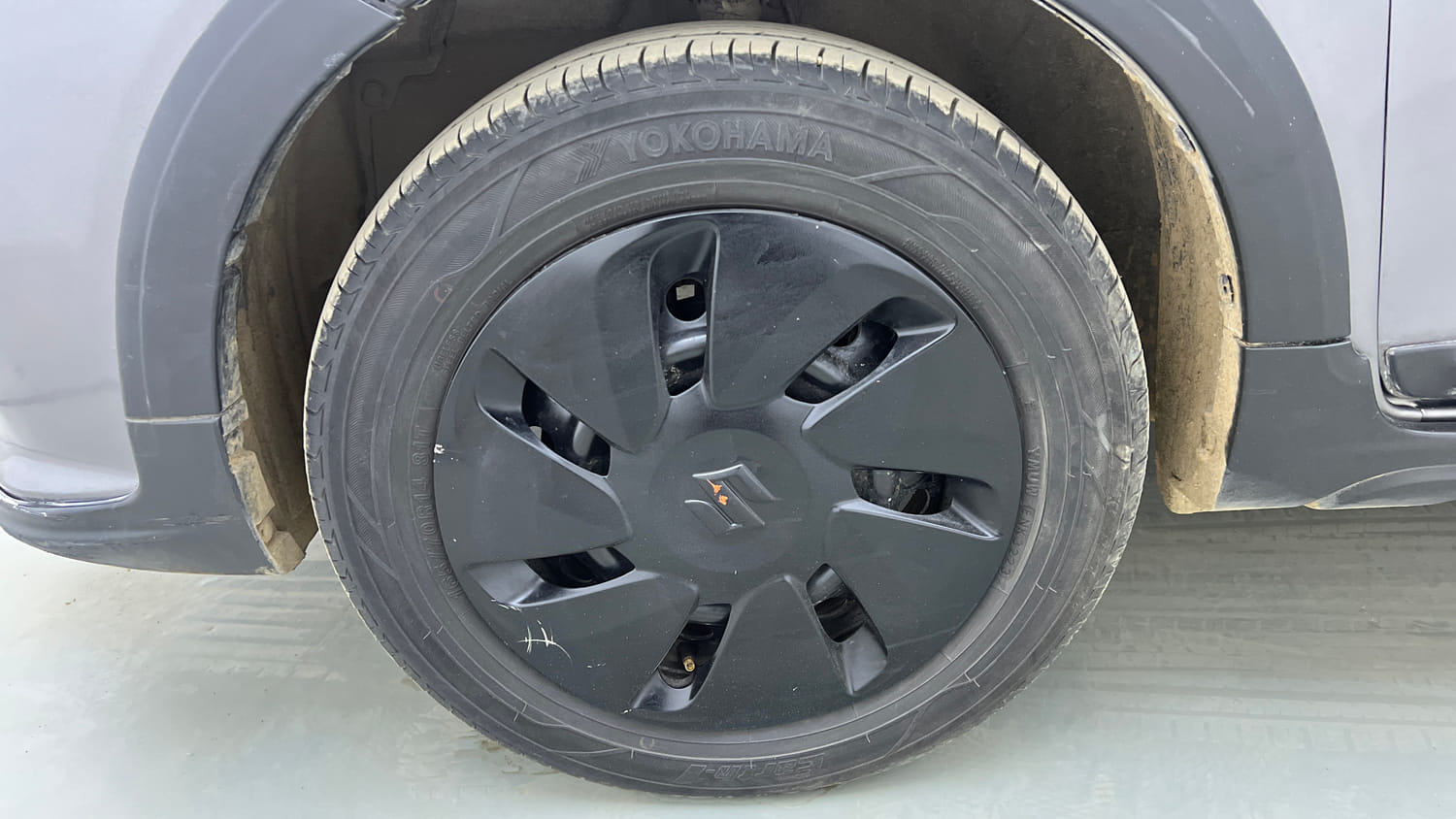 Used 2019 Maruti Suzuki Celerio X ZXi AMT Petrol Automatic tyres LEFT FRONT TYRE RIM VIEW