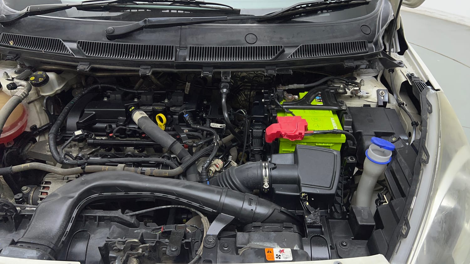 Used 2021 Ford Figo Aspire Titanium Plus 1.2 Ti-VCT Petrol Manual engine ENGINE LEFT SIDE VIEW