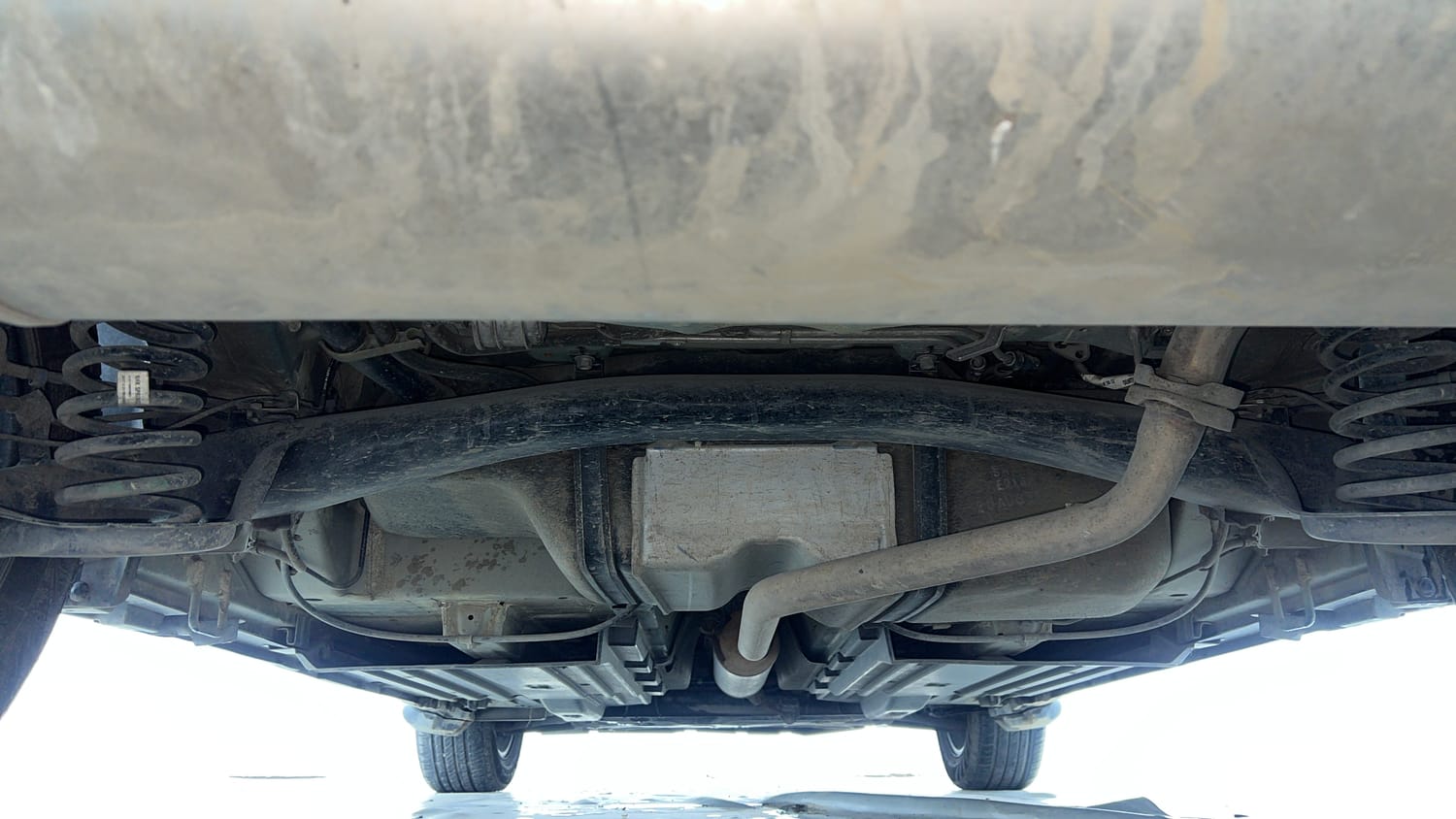 Used 2021 Maruti Suzuki S-Cross Alpha AT Petrol Automatic extra REAR UNDERBODY VIEW (TAKEN FROM REAR)