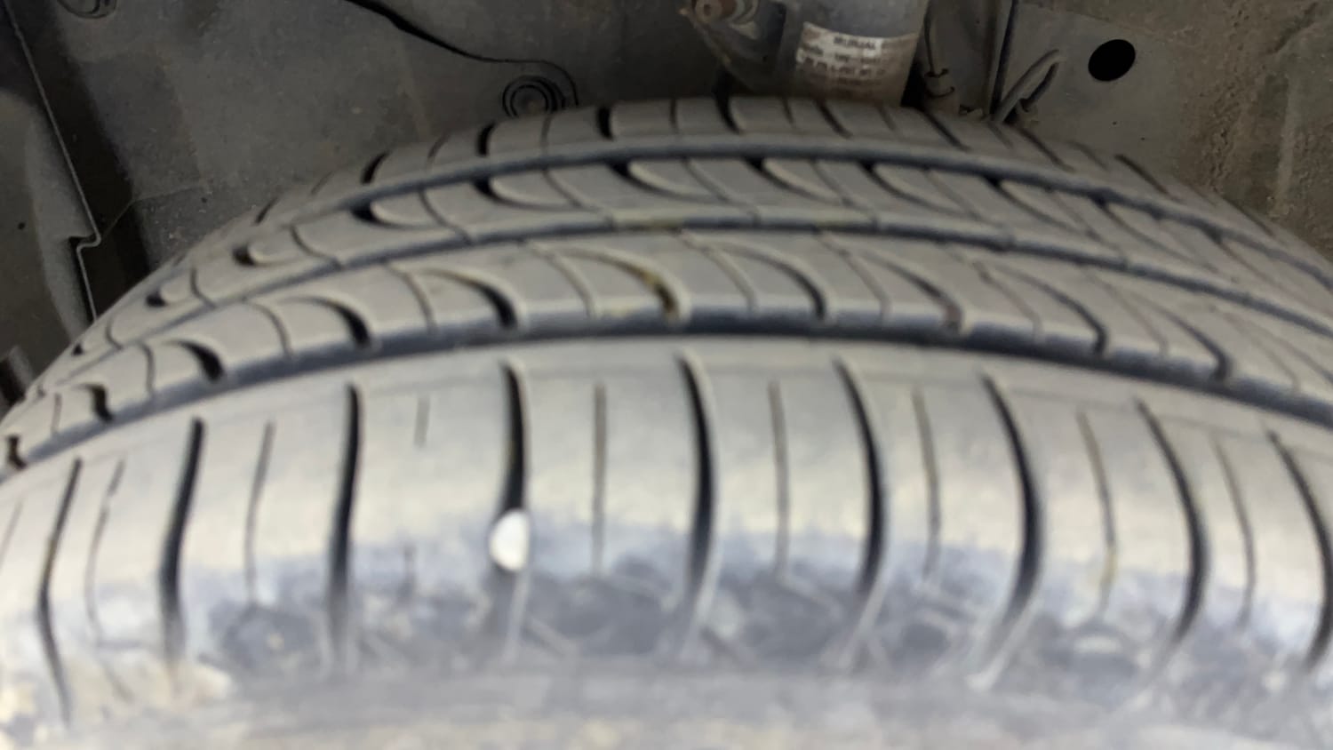 Used 2019 Honda Amaze 1.2 S MT Petrol Petrol Manual tyres LEFT FRONT TYRE TREAD VIEW