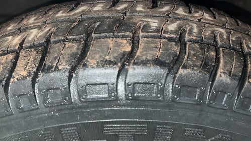 Used 2016 Maruti Suzuki Alto 800 Lxi Petrol Manual tyres LEFT FRONT TYRE TREAD VIEW