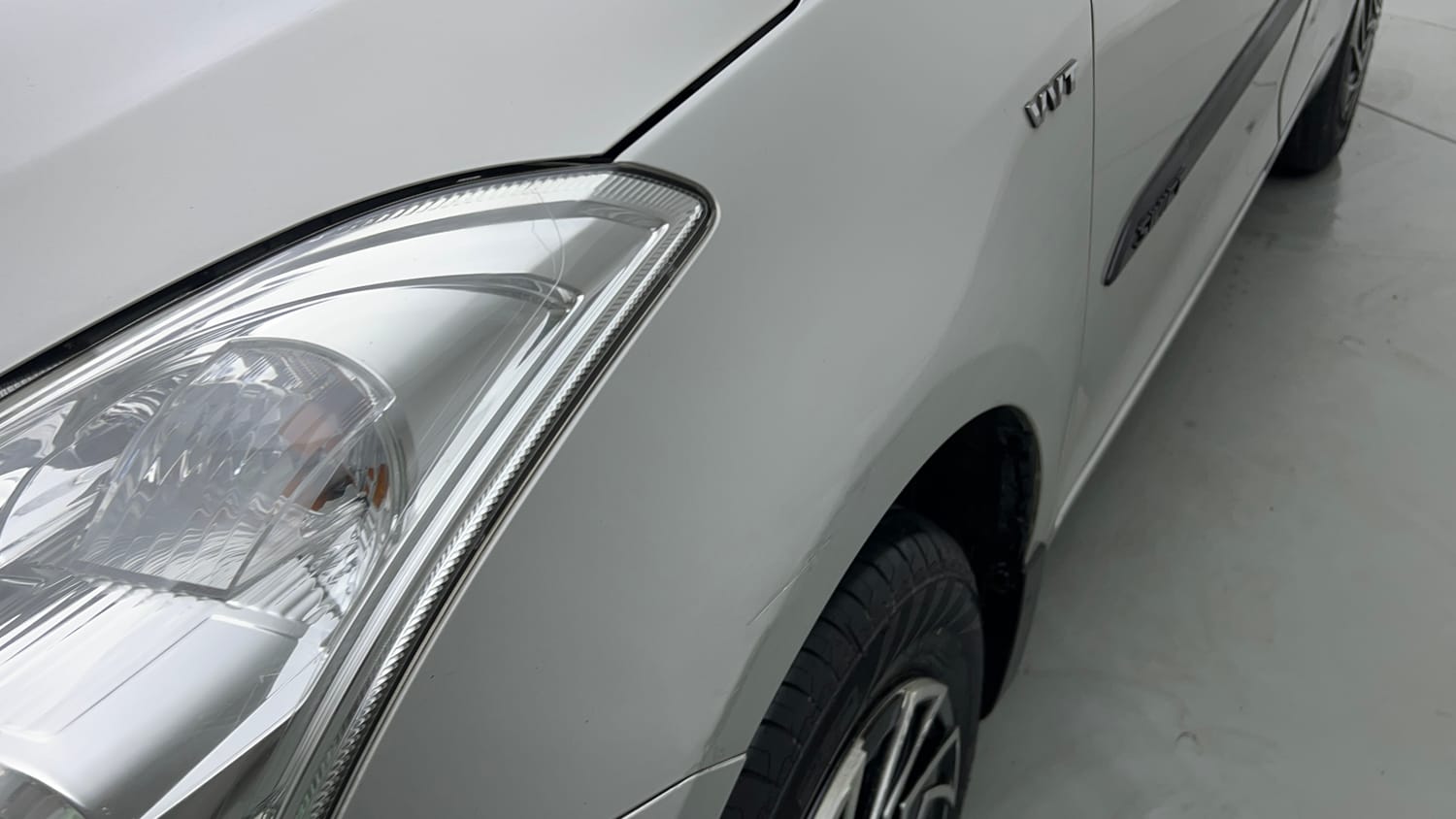 Used 2016 Maruti Suzuki Swift VXI (O) Petrol Manual dents MINOR DENT