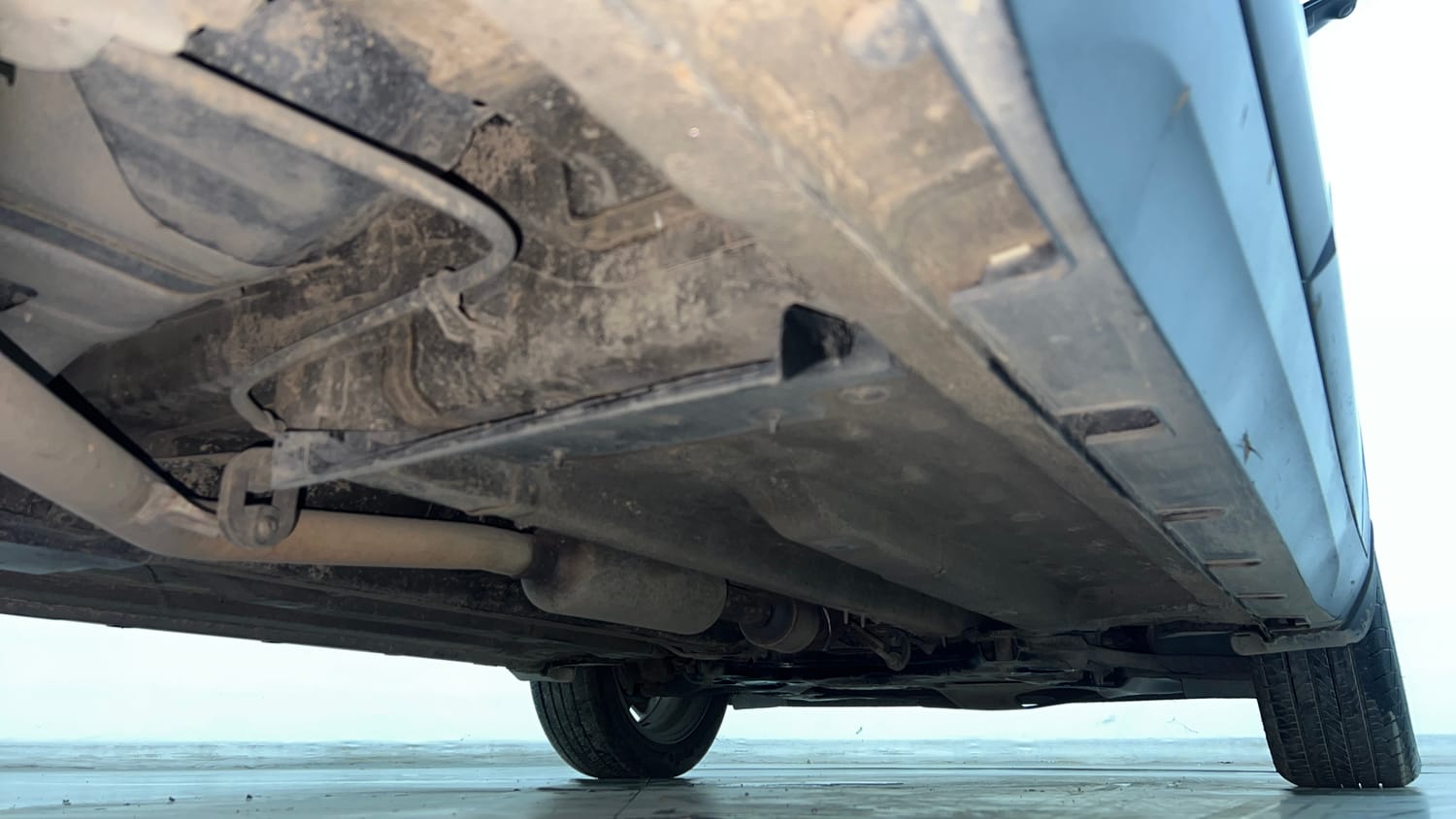 Used 2022 Kia Seltos X Line 1.4 DCT Petrol Automatic extra REAR RIGHT UNDERBODY VIEW