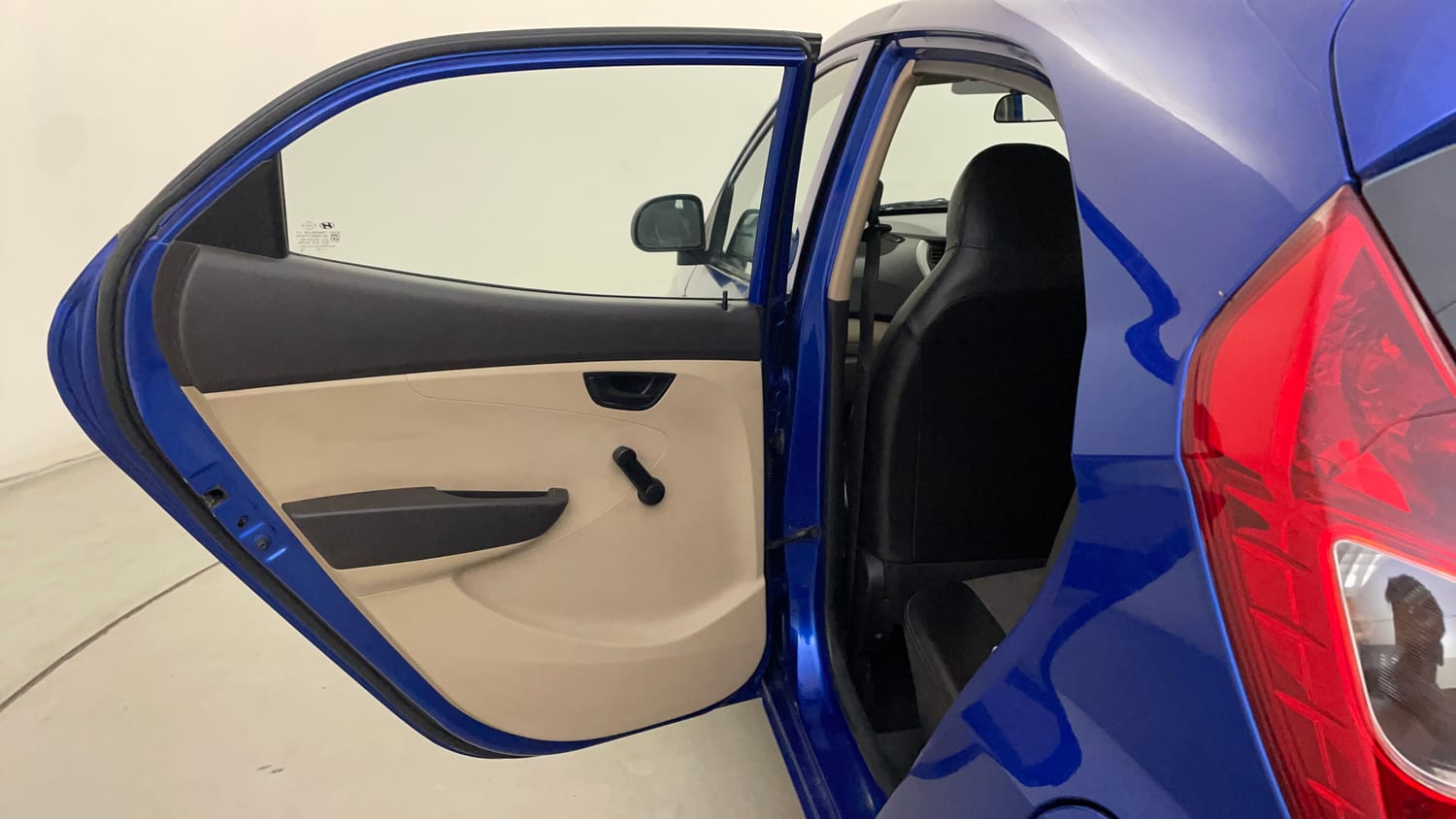 Used 2013 Hyundai Eon Era + Petrol Manual interior LEFT REAR DOOR OPEN VIEW