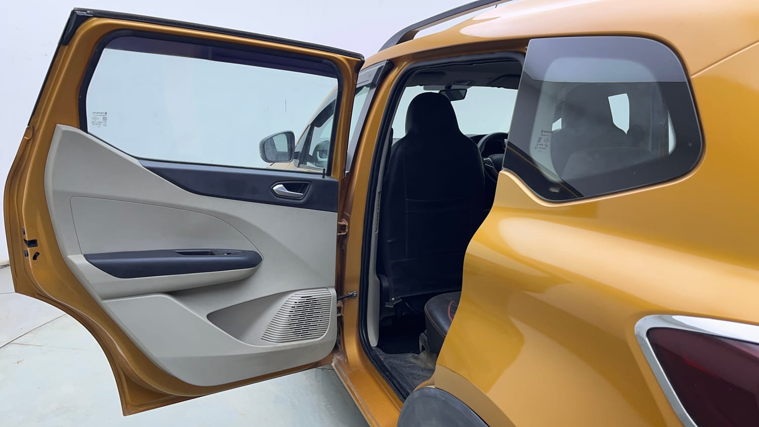 Used 2023 Renault Triber RXZ EASY-R AMT Petrol Automatic interior LEFT REAR DOOR OPEN VIEW
