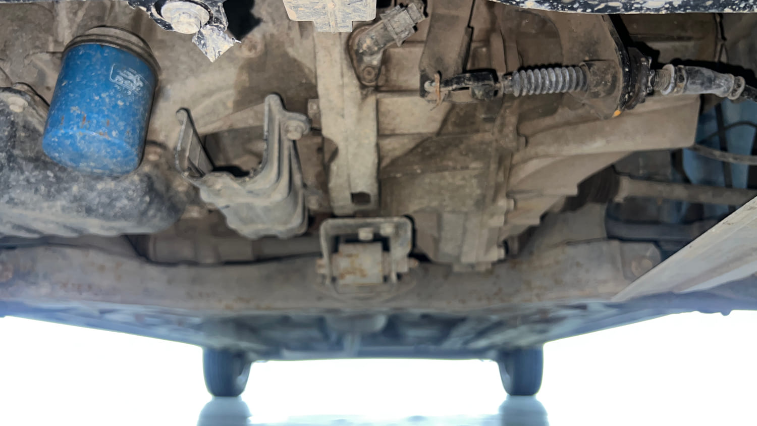 Used 2013 Hyundai Grand i10 Asta 1.2 Kappa VTVT Petrol Manual extra FRONT LEFT UNDERBODY VIEW