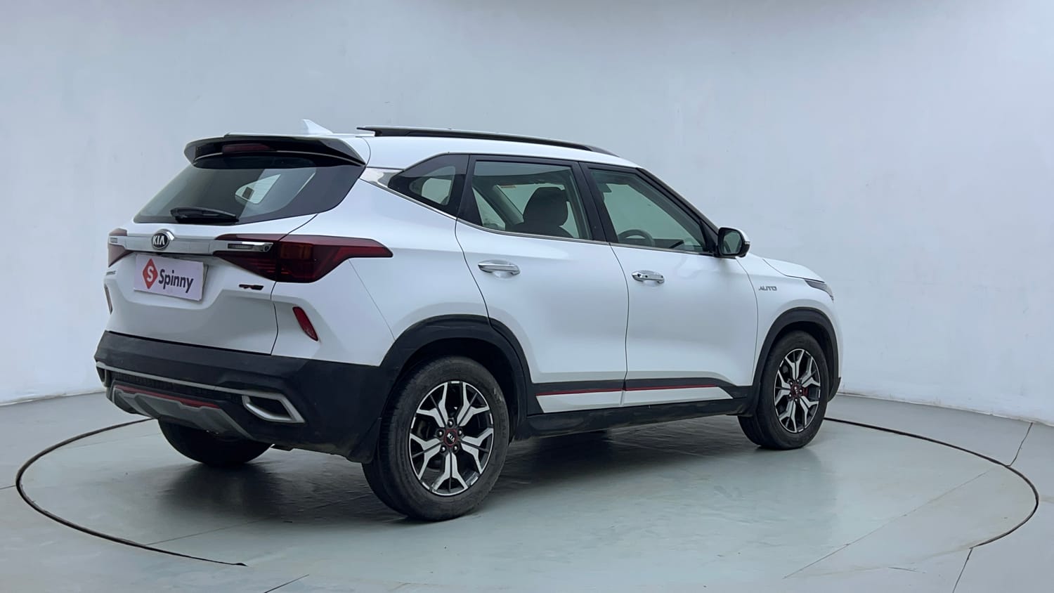 Used 2020 Kia Seltos GTX Plus AT 1.5 Diesel Diesel Automatic exterior RIGHT REAR CORNER VIEW