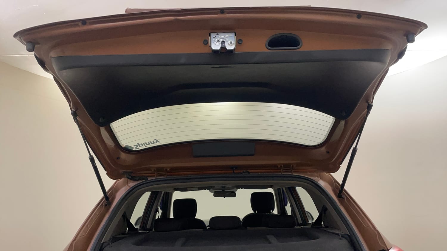 Used 2017 Hyundai Creta 1.6 SX Plus AT Petrol Petrol Automatic interior DICKY DOOR OPEN VIEW