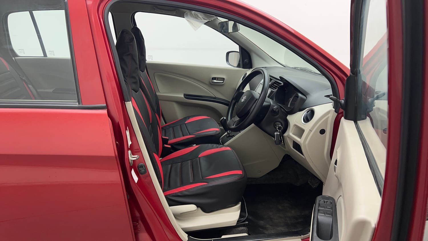Used 2019 Maruti Suzuki Celerio VXi AMT Petrol Automatic interior RIGHT SIDE FRONT DOOR CABIN VIEW