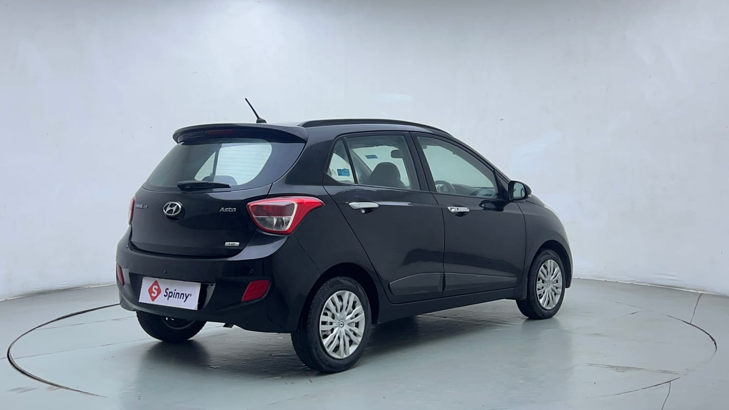 Used 2013 Hyundai Grand i10 Asta 1.2 Kappa VTVT Petrol Manual exterior RIGHT REAR CORNER VIEW