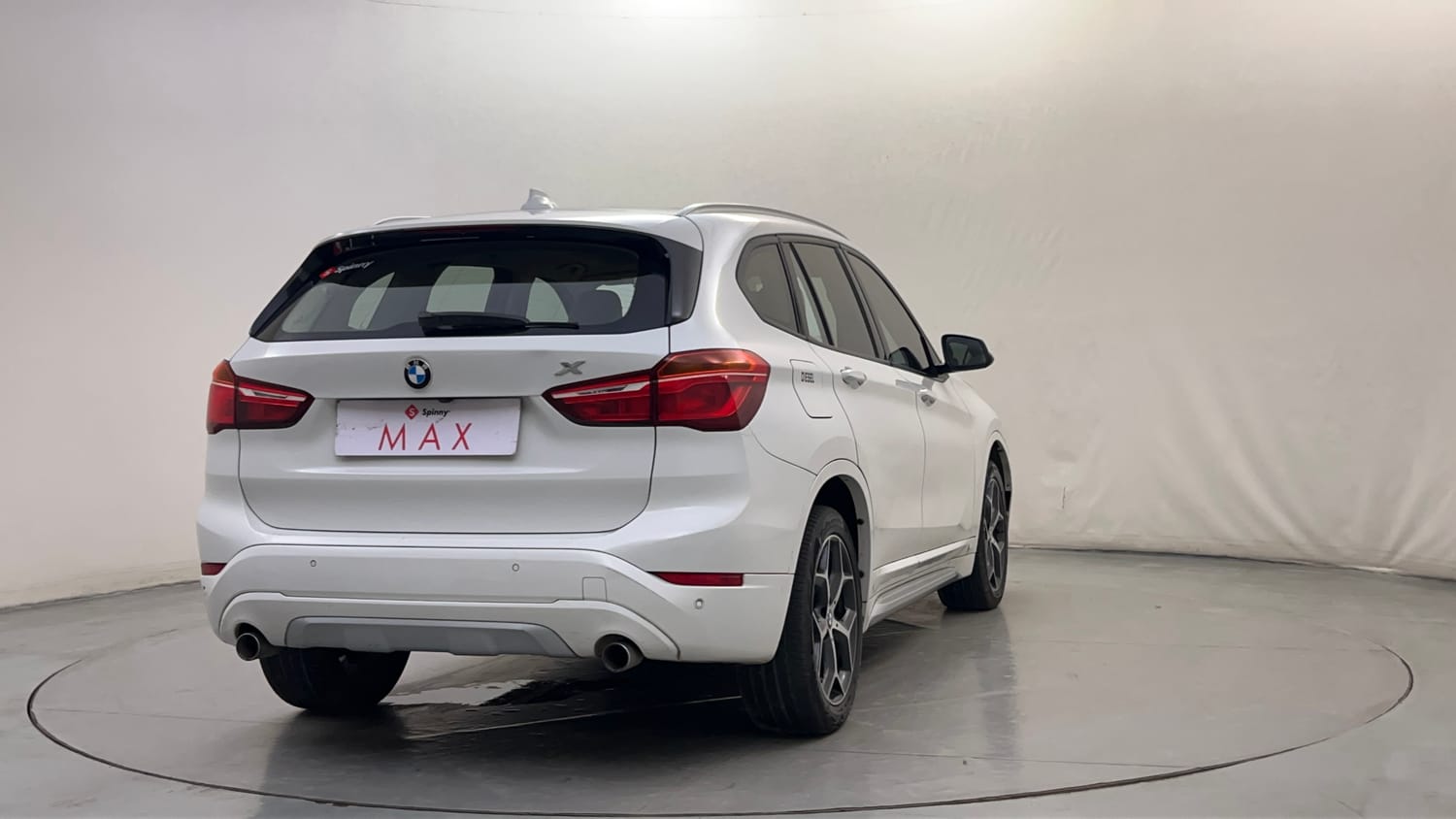 Used 2019 BMW X1 sDrive20d xLine Diesel Automatic exterior RIGHT REAR CORNER VIEW