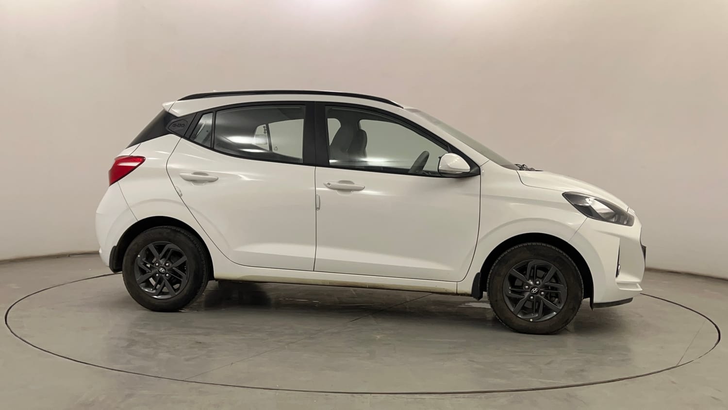 Used 2020 Hyundai Grand i10 Nios Sportz 1.2 Kappa VTVT Petrol Manual exterior RIGHT SIDE VIEW