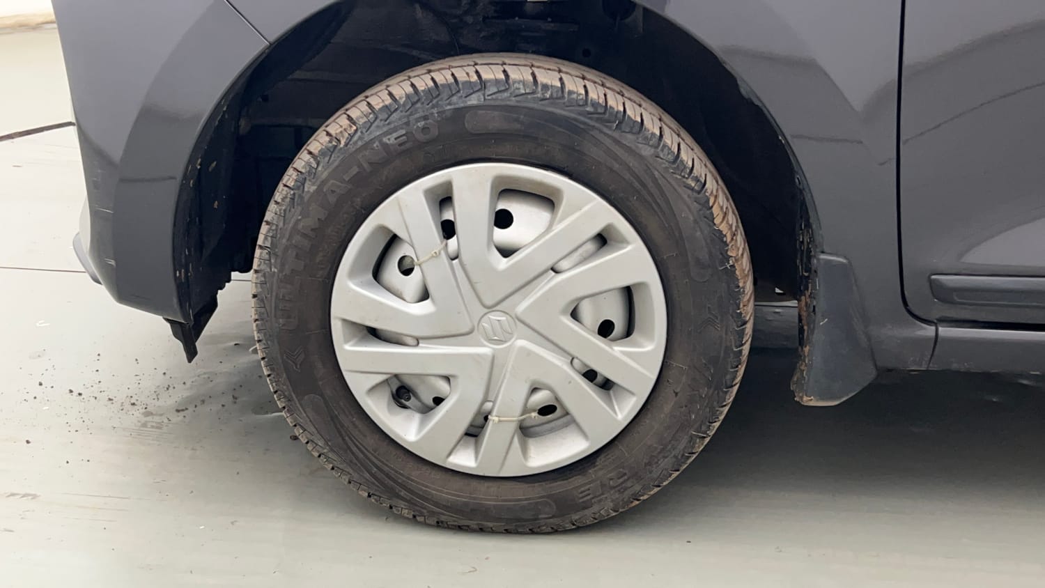 Used 2026 Maruti Suzuki Alto K10 LXi (O) Petrol Manual tyres LEFT FRONT TYRE RIM VIEW