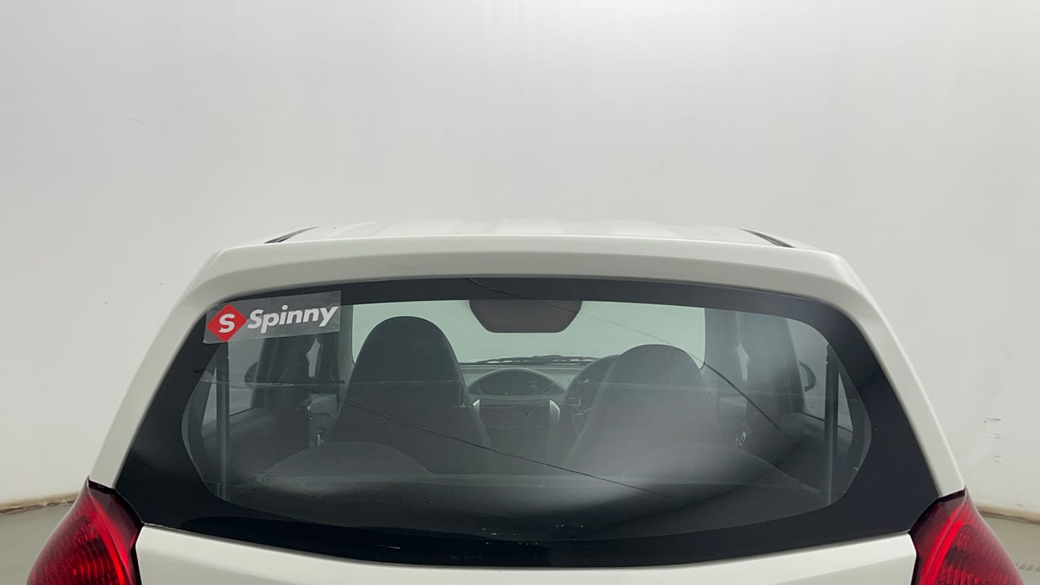 Used 2013 Maruti Suzuki Alto 800 Lxi Petrol Manual exterior BACK WINDSHIELD VIEW