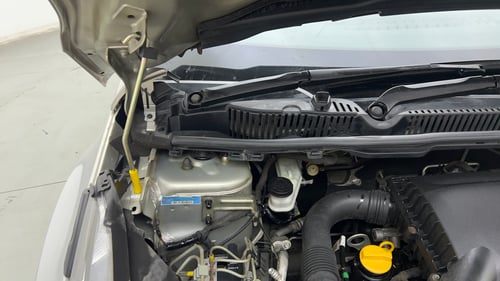 Used 2021 Tata Nexon XZA Plus (S) Petrol Automatic engine ENGINE RIGHT SIDE HINGE & APRON VIEW