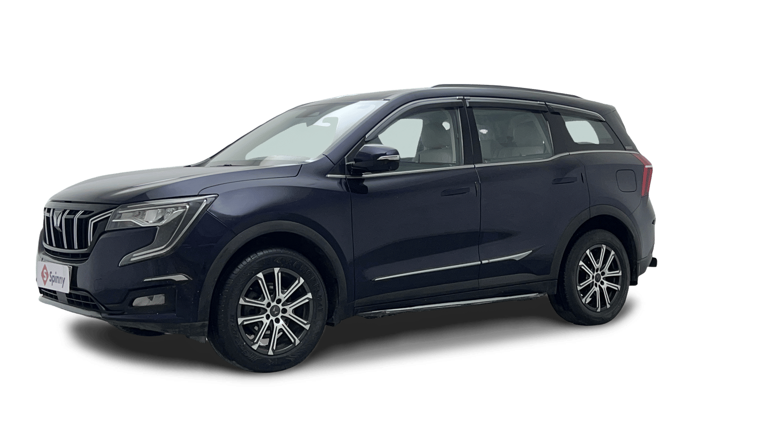 Used 2022 Mahindra XUV700 AX 7 Petrol AT Luxury Pack 7 STR Petrol Automatic Image