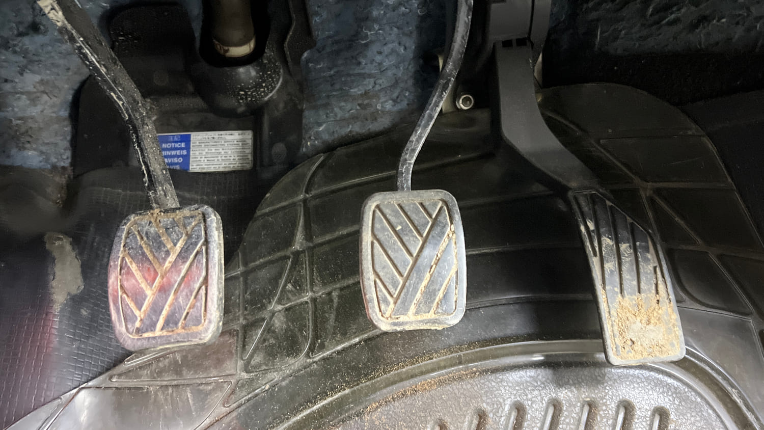Used 2017 Maruti Suzuki Vitara Brezza [2016-2020] ZDi Plus Diesel Manual interior PEDALS VIEW