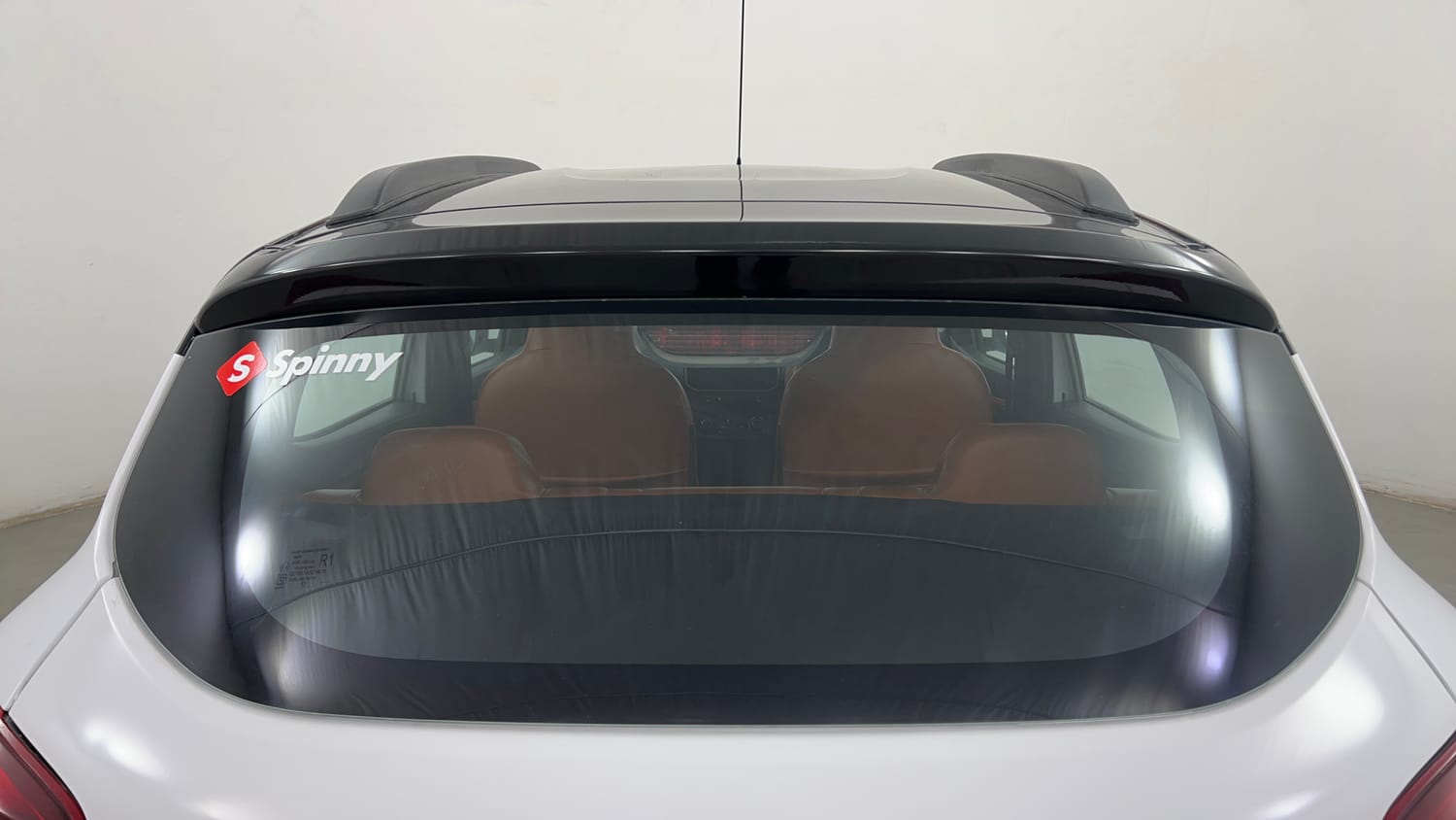 Used 2022 Renault Kwid CLIMBER 1.0 AMT (O) Dual Tone Petrol Automatic exterior BACK WINDSHIELD VIEW