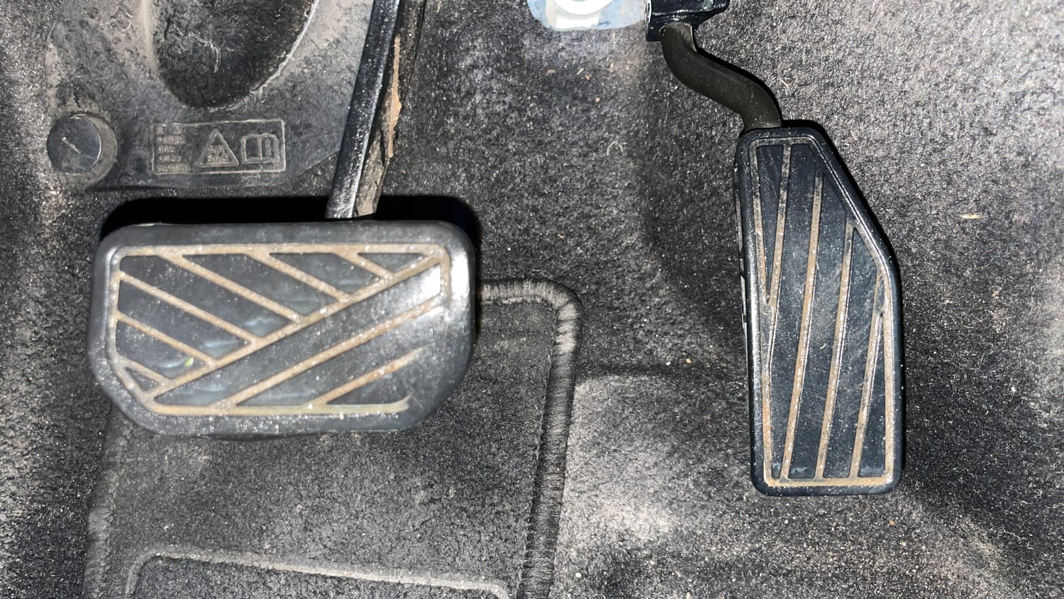 Used 2019 Maruti Suzuki Wagon R VXi 1.2 AMT Petrol Automatic interior PEDALS VIEW
