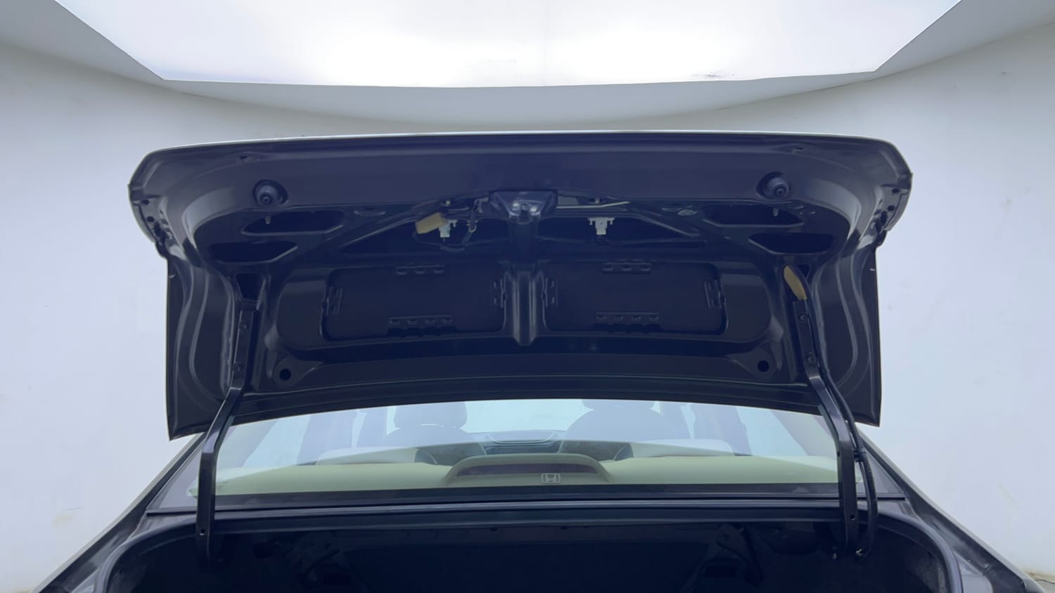 Used 2019 Honda Amaze 1.2 S MT Petrol Petrol Manual interior DICKY DOOR OPEN VIEW