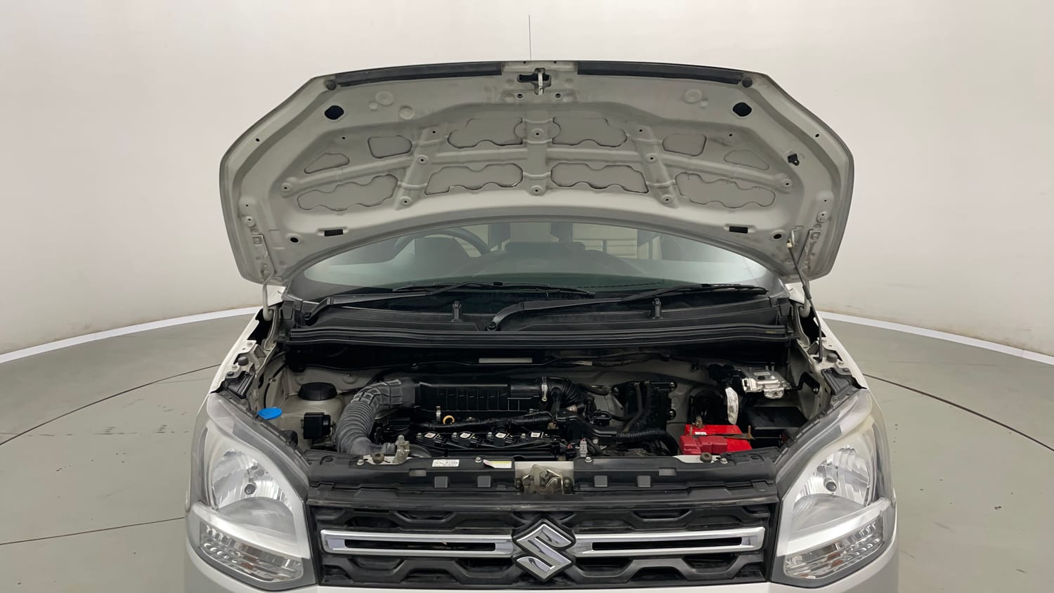 Used 2019 Maruti Suzuki Wagon R VXi 1.2 AMT Petrol Automatic engine ENGINE & BONNET OPEN FRONT VIEW