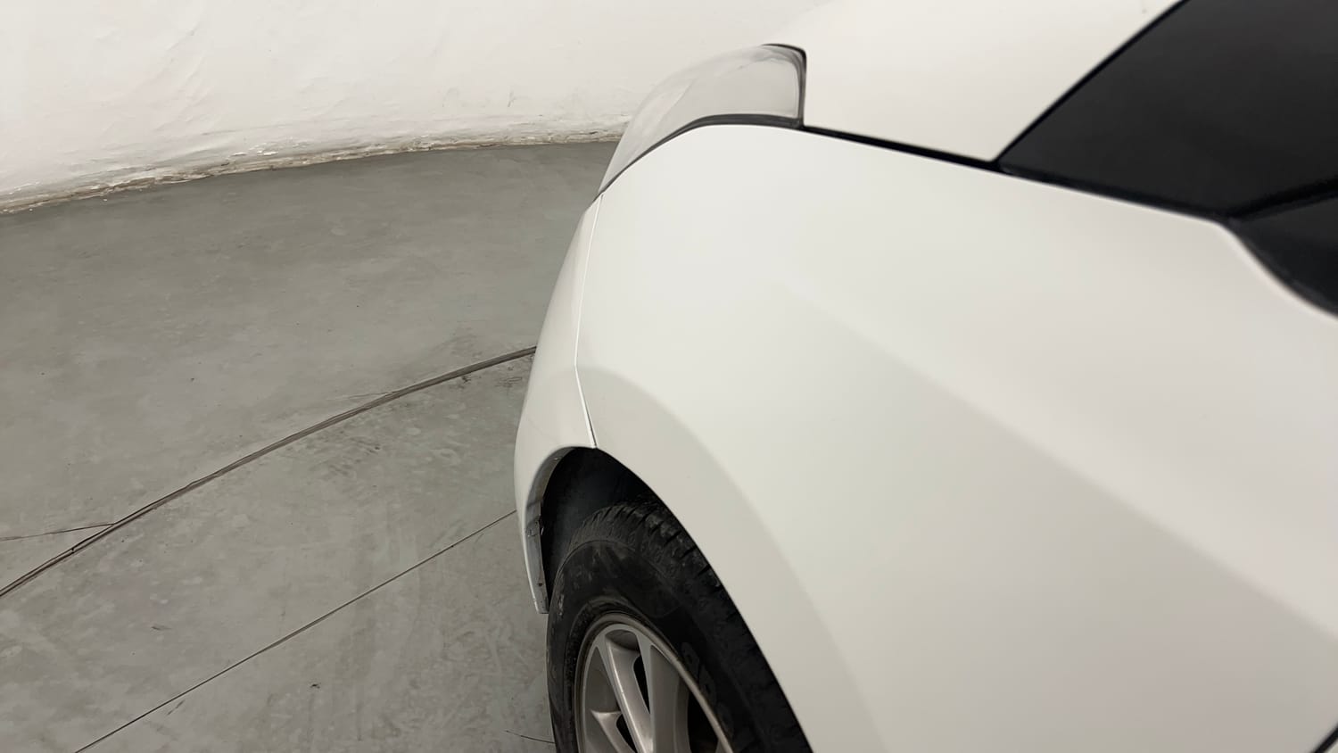 Used 2016 Hyundai Grand i10 Asta AT 1.2 Kappa VTVT (O) Petrol Automatic dents MINOR DENT