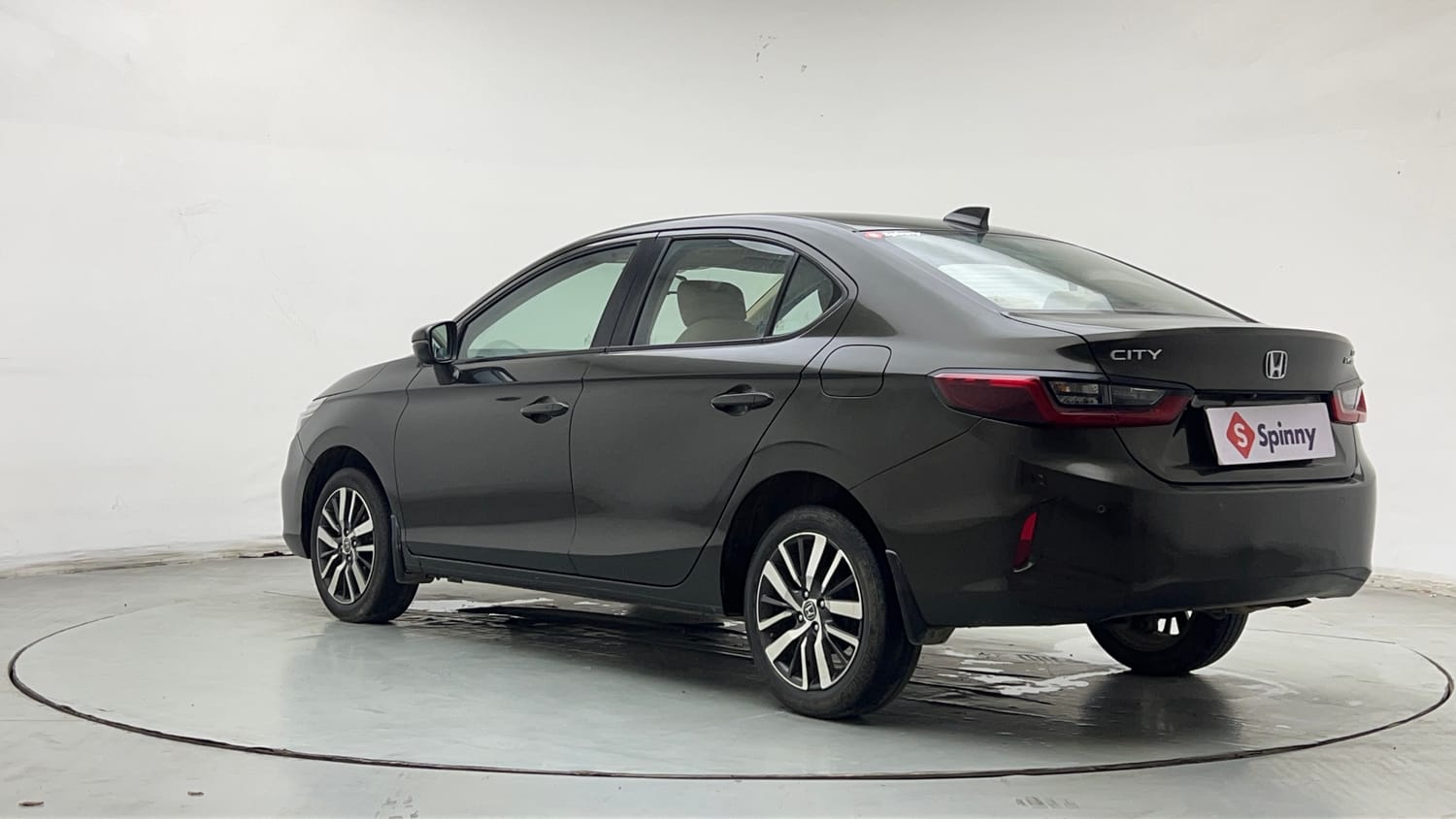 Used 2021 Honda City VX CVT Petrol Petrol Automatic exterior LEFT REAR CORNER VIEW