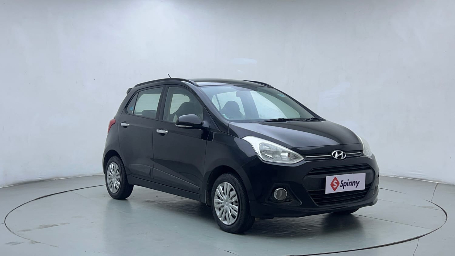 Used 2013 Hyundai Grand i10 Asta 1.2 Kappa VTVT Petrol Manual exterior RIGHT FRONT CORNER VIEW