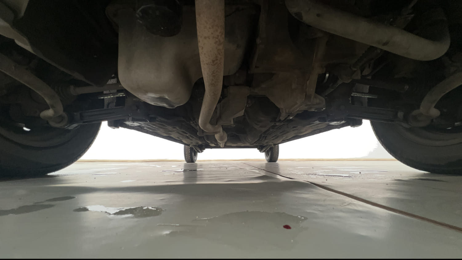Used 2013 Maruti Suzuki Alto 800 Lxi Petrol Manual extra FRONT LEFT UNDERBODY VIEW