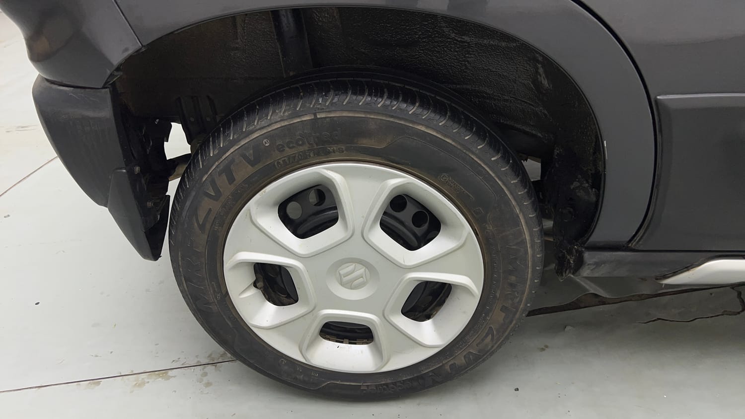 Used 2022 Maruti Suzuki S-Presso Vxi Plus Petrol Manual tyres RIGHT REAR TYRE RIM VIEW