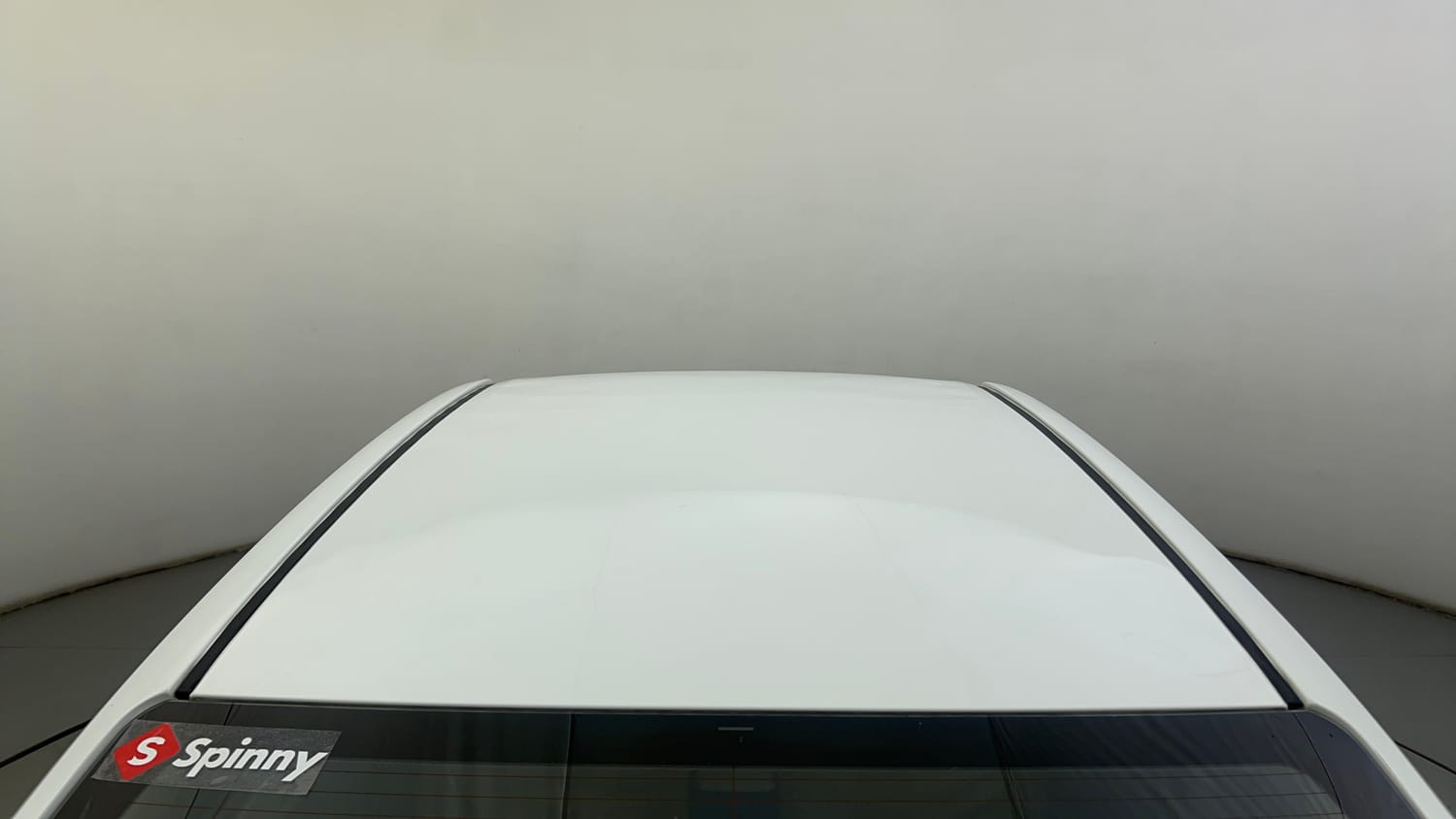 Used 2015 Toyota Corolla Altis VL AT Petrol Petrol Automatic exterior EXTERIOR ROOF VIEW