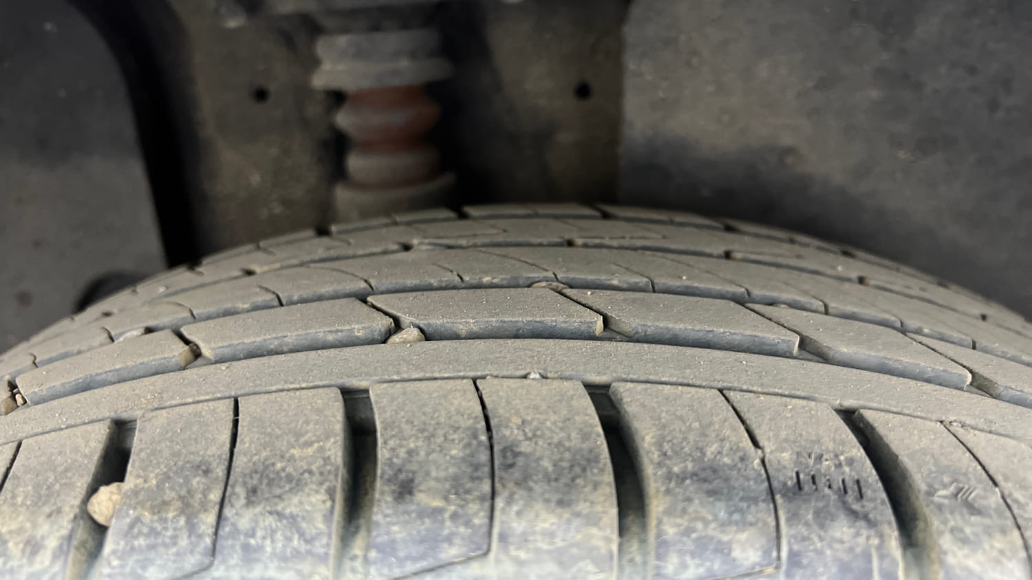 Used 2026 Kia Seltos GTX Plus 1.5 Turbo Petrol DCT Petrol Automatic tyres RIGHT REAR TYRE TREAD VIEW