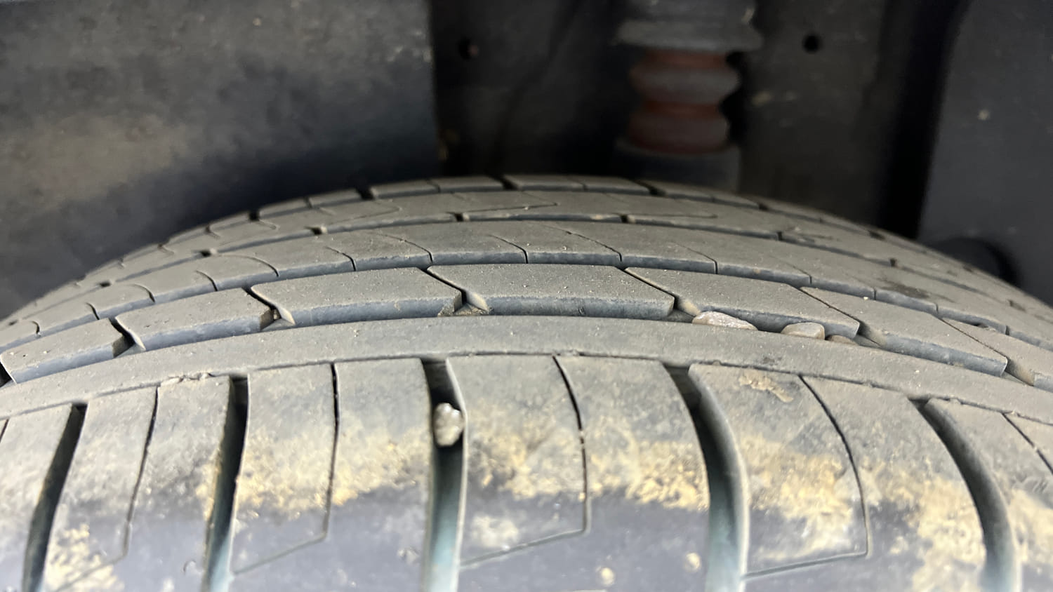 Used 2026 Kia Seltos GTX Plus 1.5 Turbo Petrol DCT Petrol Automatic tyres LEFT REAR TYRE TREAD VIEW