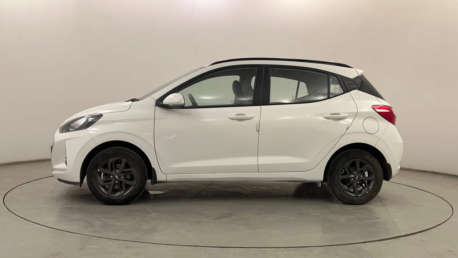 Used 2020 Hyundai Grand i10 Nios Sportz 1.2 Kappa VTVT Petrol Manual exterior LEFT SIDE VIEW