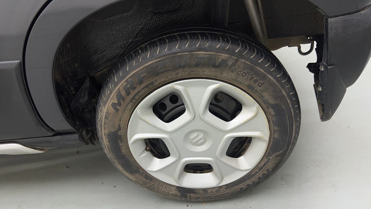 Used 2022 Maruti Suzuki S-Presso Vxi Plus Petrol Manual tyres LEFT REAR TYRE RIM VIEW