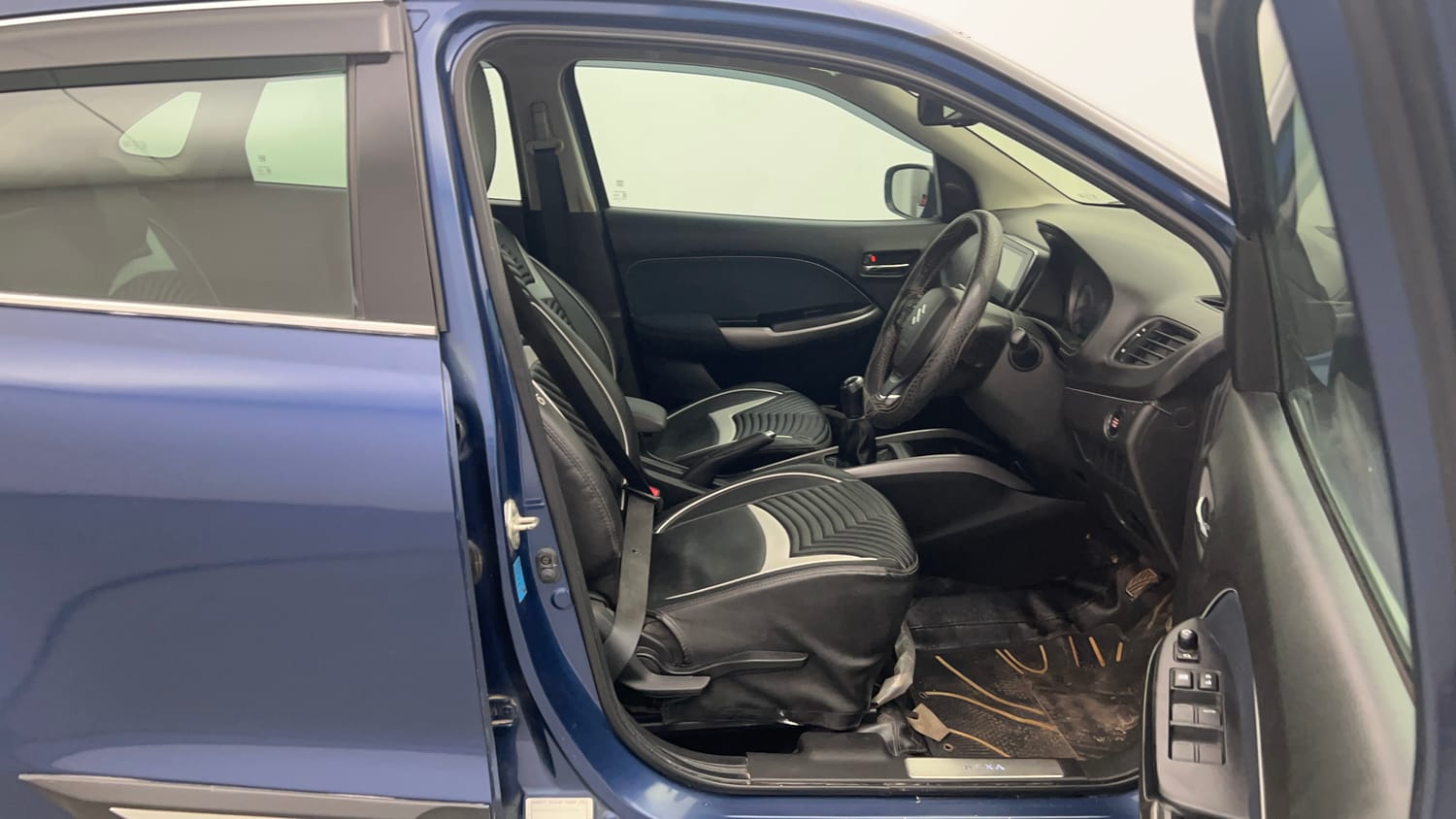 Used 2021 Maruti Suzuki Baleno Alpha Petrol Manual interior RIGHT SIDE FRONT DOOR CABIN VIEW