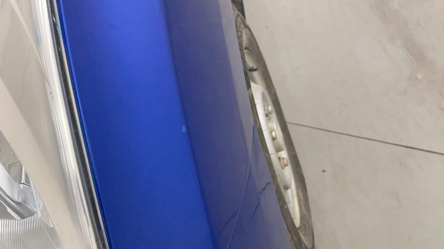 Used 2013 Hyundai Eon Era + Petrol Manual dents MINOR DENT