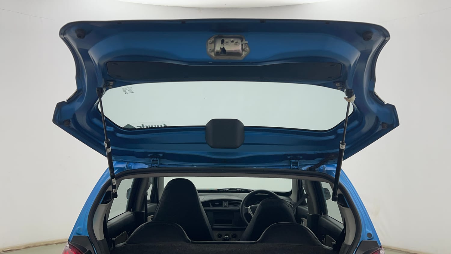 Used 2022 Maruti Suzuki Alto 800 LXi (O) Petrol Manual interior DICKY DOOR OPEN VIEW