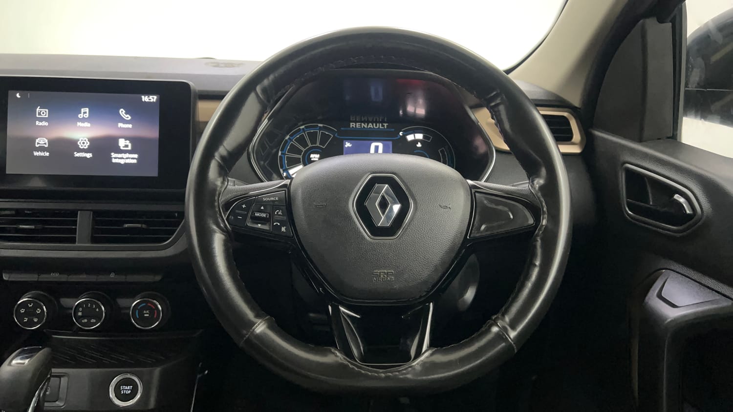 Used 2021 Renault Kiger RXT Turbo CVT Petrol Automatic interior STEERING VIEW
