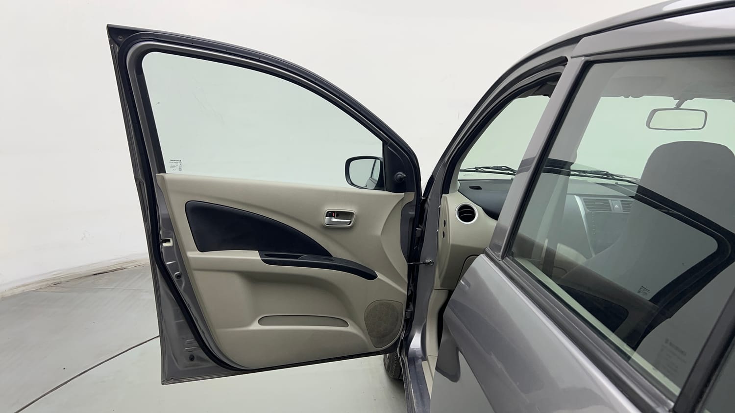 Used 2016 Maruti Suzuki Celerio VXi Petrol Manual interior LEFT FRONT DOOR OPEN VIEW