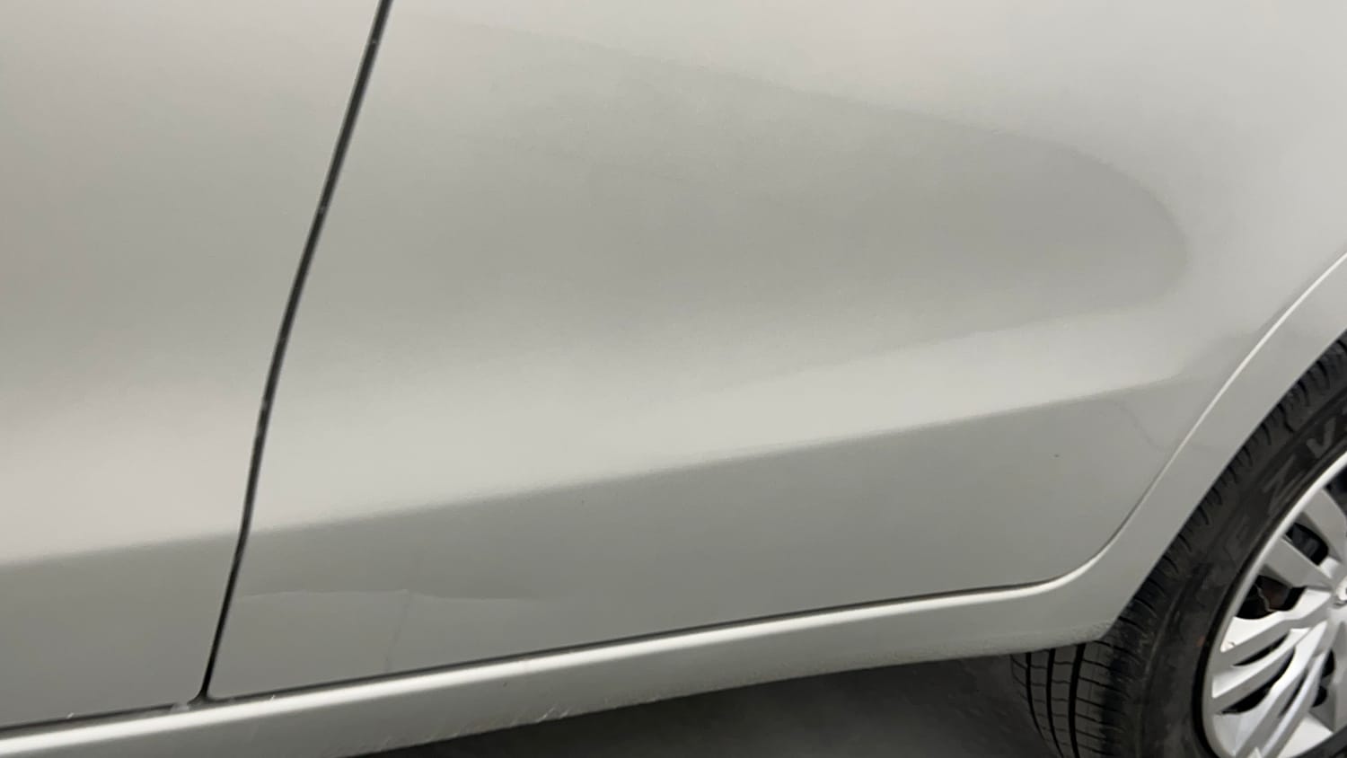 Used 2019 Maruti Suzuki Celerio VXi AMT Petrol Automatic dents MINOR SCRATCH