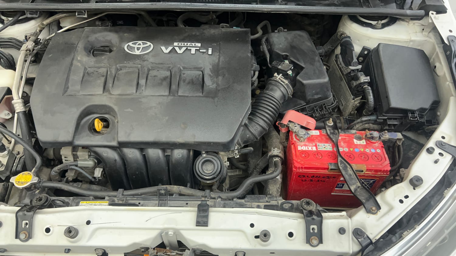 Used 2015 Toyota Corolla Altis VL AT Petrol Petrol Automatic engine ENGINE LEFT SIDE VIEW