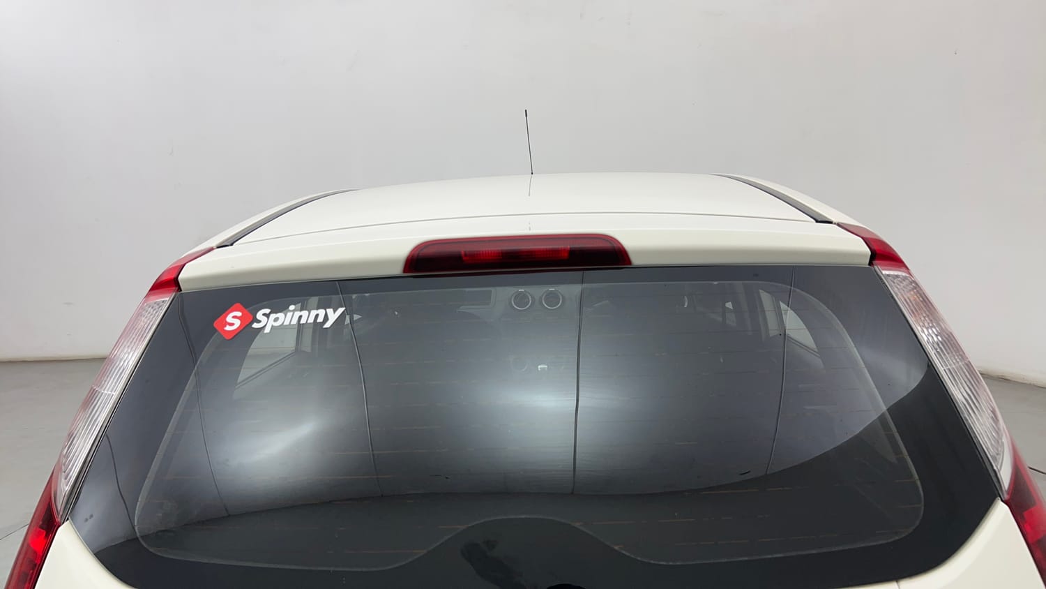 Used 2012 Ford Figo Duratec Petrol ZXI 1.2 Petrol Manual exterior BACK WINDSHIELD VIEW