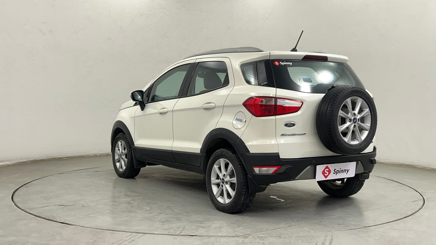 Used 2020 Ford EcoSport Titanium 1.5L TDCi Diesel Manual exterior LEFT REAR CORNER VIEW