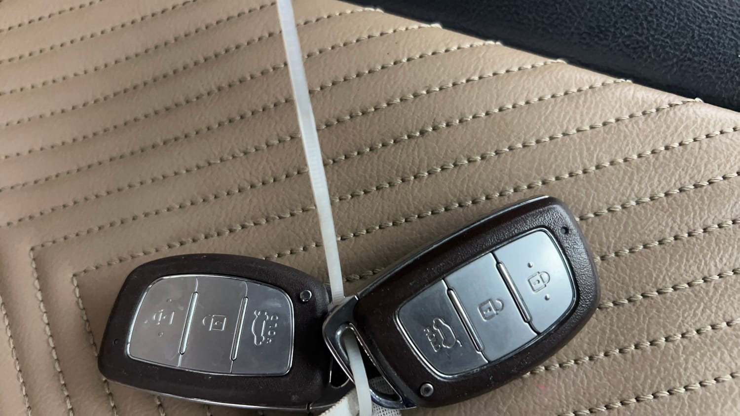 Used 2019 Hyundai Creta SX 1.6 Petrol Petrol Manual extra CAR KEY VIEW