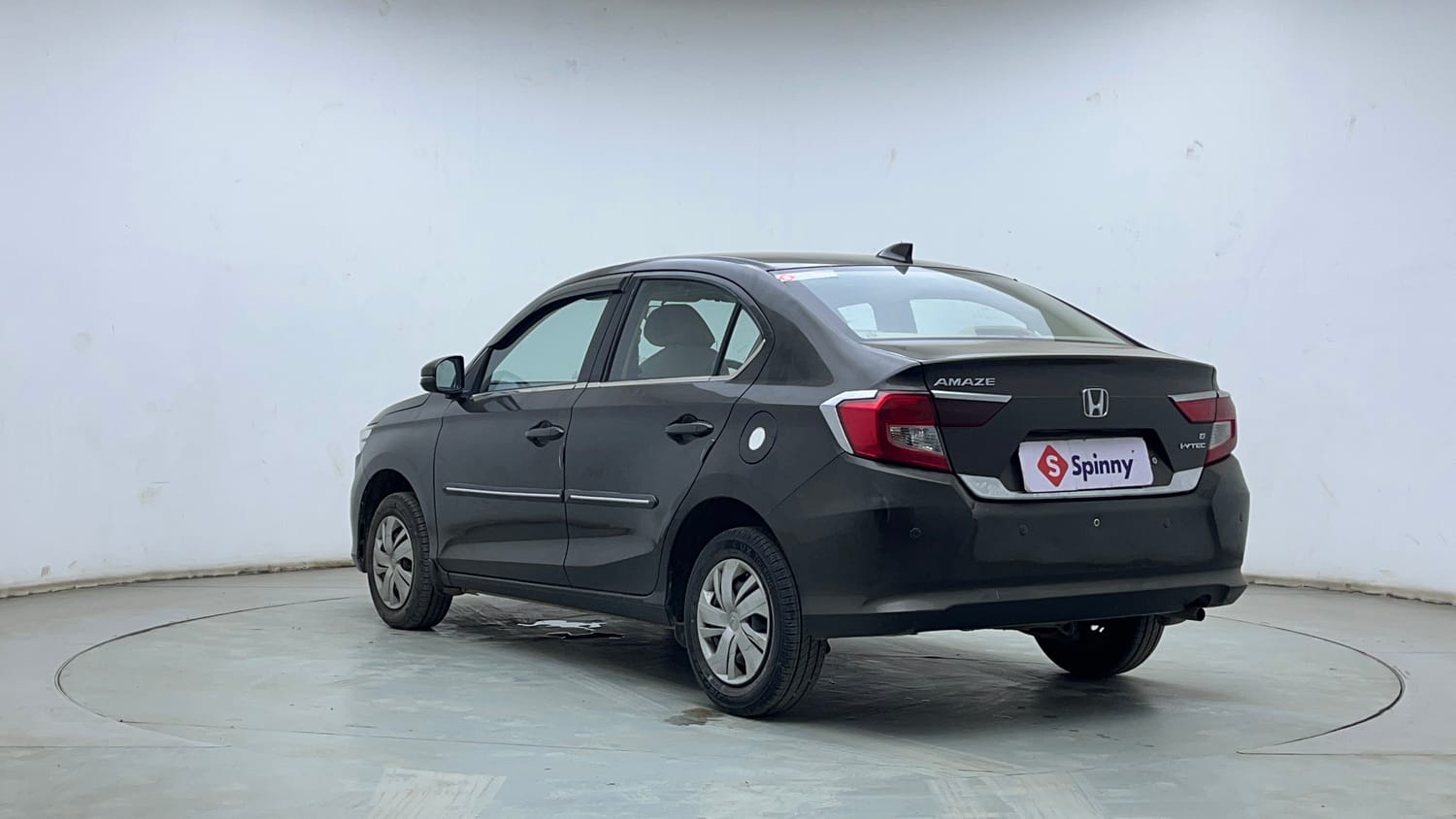 Used 2019 Honda Amaze 1.2 S MT Petrol Petrol Manual exterior LEFT REAR CORNER VIEW