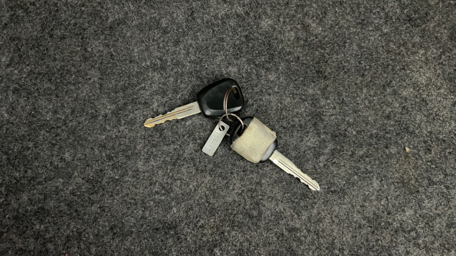 Used 2014 Maruti Suzuki Celerio LXi Petrol Manual extra CAR KEY VIEW
