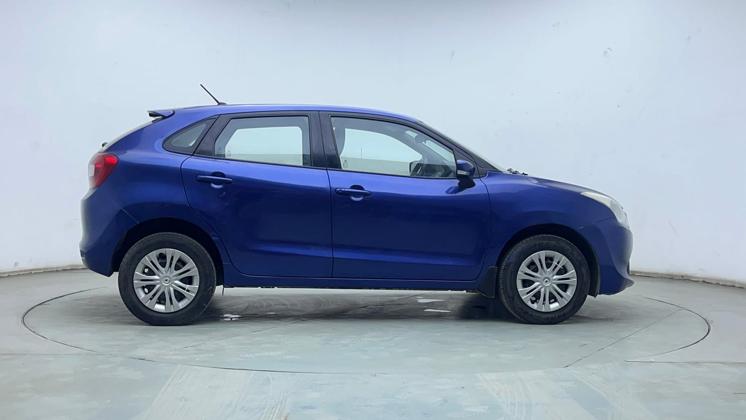 Used 2017 Maruti Suzuki Baleno Delta 1.2 Petrol Manual exterior RIGHT SIDE VIEW