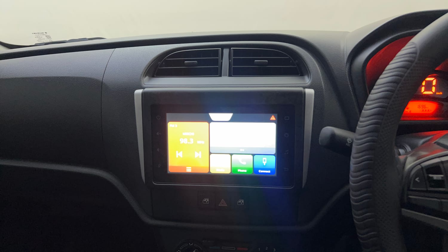 Used 2025 Maruti Suzuki Alto K10 VXi Plus (O) Petrol Manual top_features Touch screen infotainment system