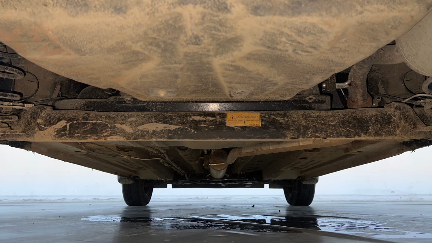 Used 2025 Tata Punch Pure MT Petrol Manual extra REAR UNDERBODY VIEW (TAKEN FROM REAR)